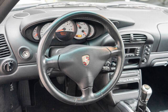 2004 Porsche 911 GT3