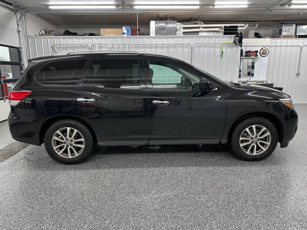 2016 Nissan Pathfinder for sale at Forst Auto Sales LLC in Marshfield, WI