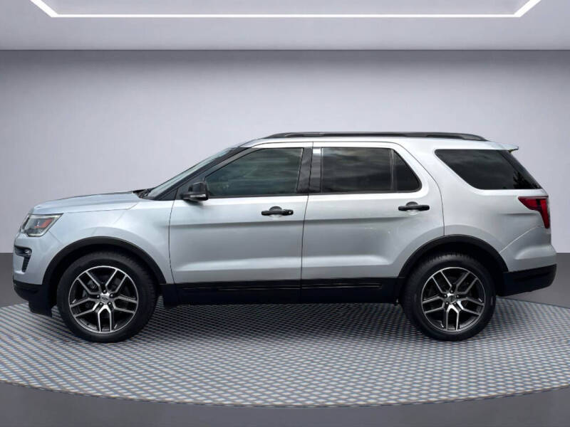 2019 Ford Explorer Sport