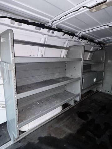 2017 Chevrolet Express 2500