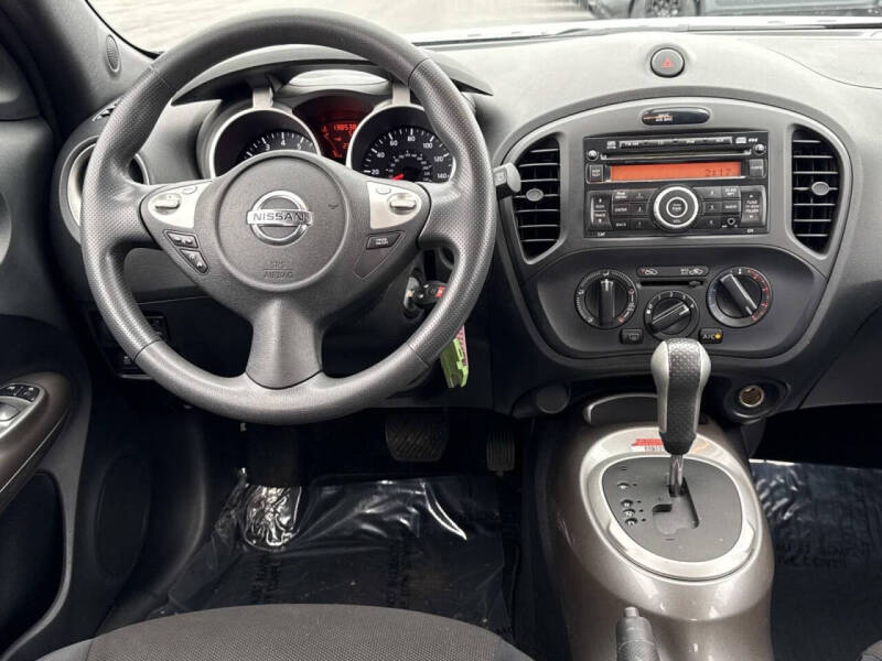 2012 Nissan JUKE S