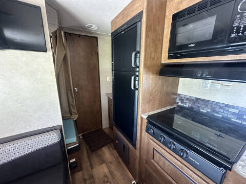 2017 Forest River Salem Cruise Lite