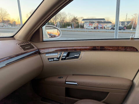 2008 Mercedes-Benz S-Class S 550 4MATIC