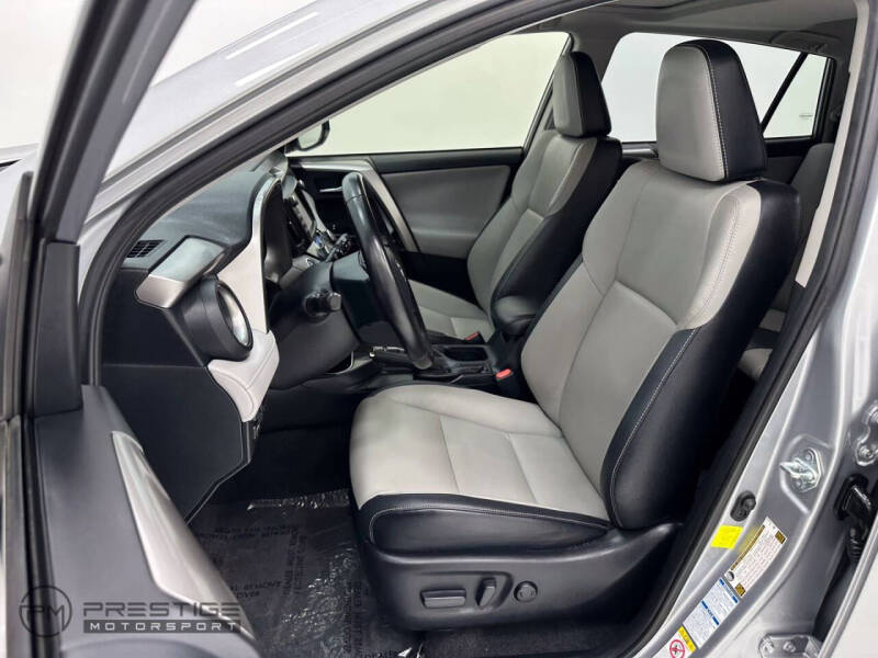 2017 Toyota RAV4 Hybrid Limited