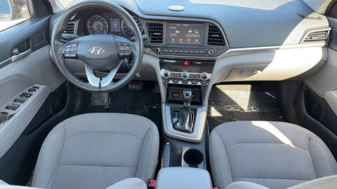 2020 Hyundai Elantra