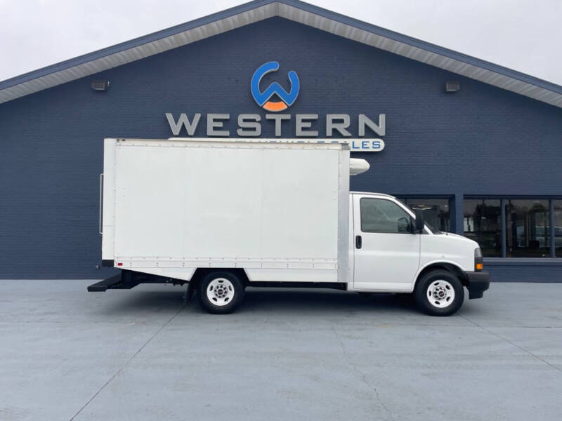 2019 GMC G3500 Reefer Box Truck for sale at Western Specialty Vehicle Sales in Braidwood IL