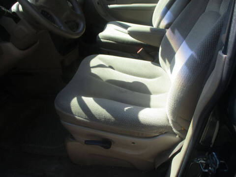2001 Chrysler Voyager