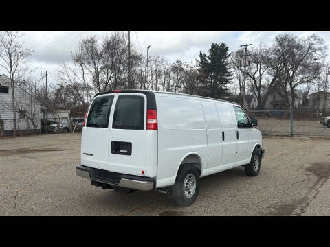 2026 Chevrolet Express 2500
