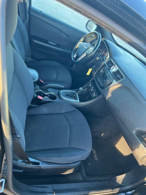 2012 Chrysler 200 Touring