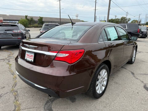 2012 Chrysler 200 Touring