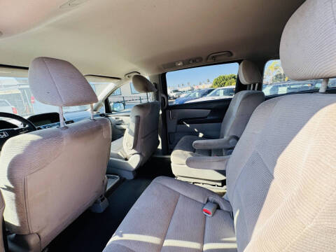 2011 Honda Odyssey LX