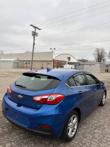 2017 Chevrolet Cruze LT Auto