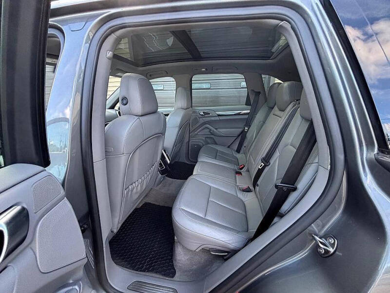 2014 Porsche Cayenne