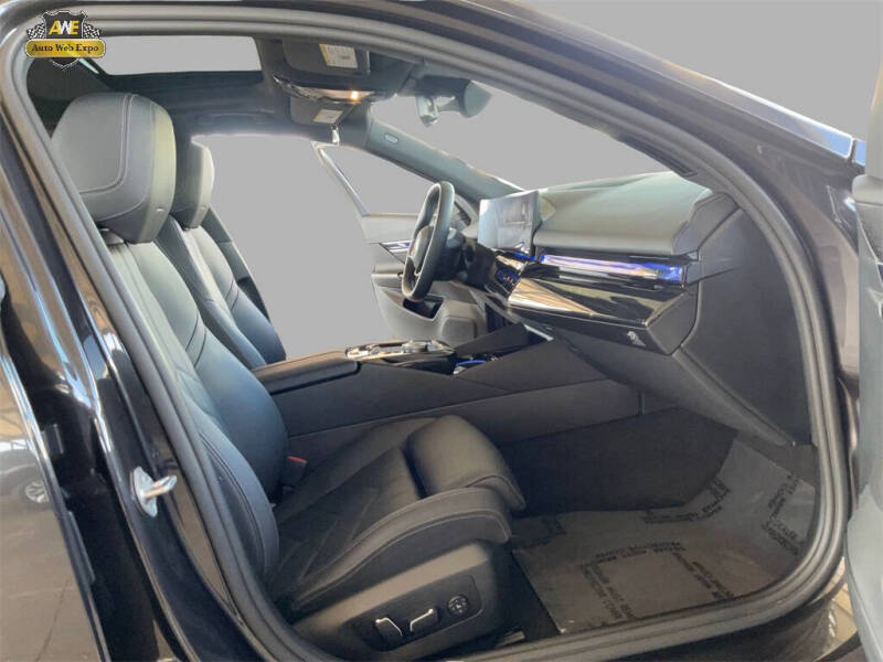 2024 BMW i5 eDrive40