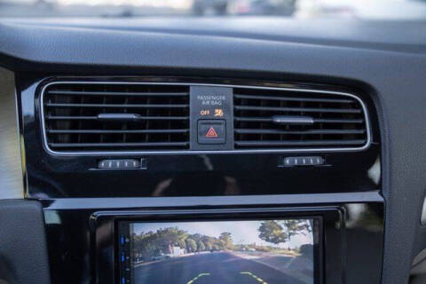 2015 Volkswagen Golf TSI S
