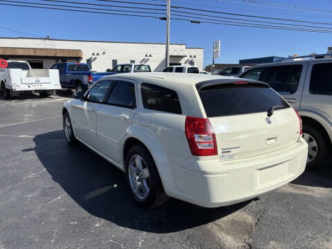 2005 Dodge Magnum SXT