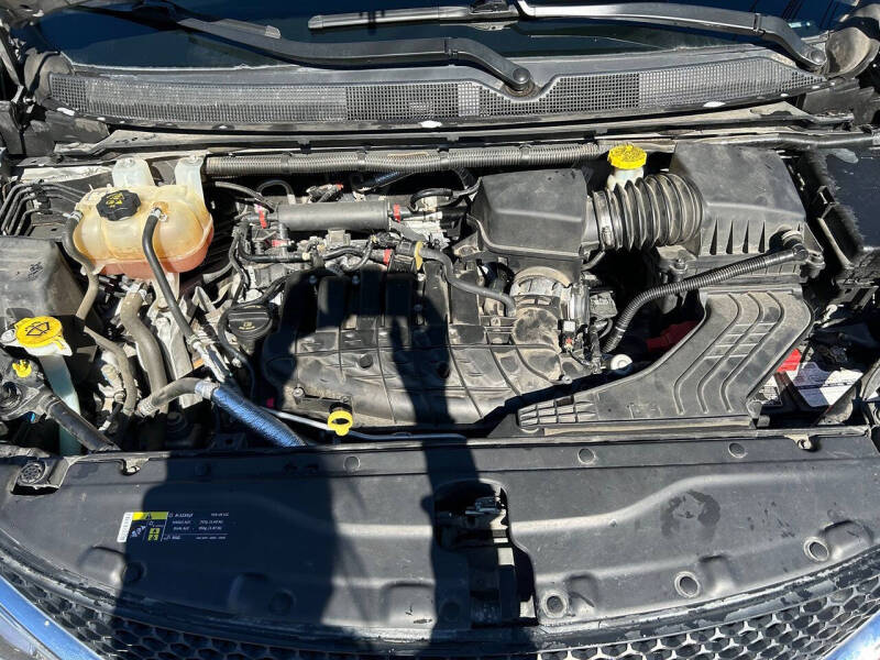 2017 Chrysler Pacifica Touring-L Plus