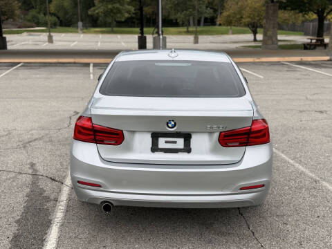 2018 BMW 3 Series 320i