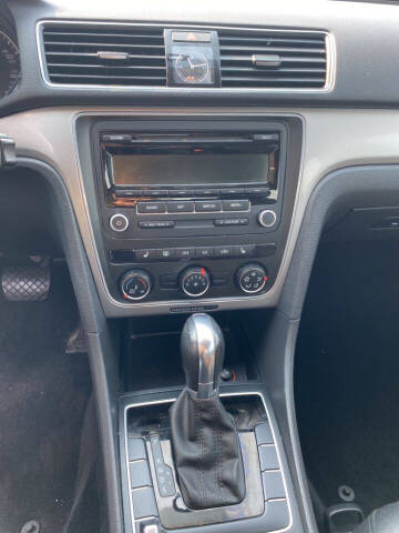 2014 Volkswagen Passat