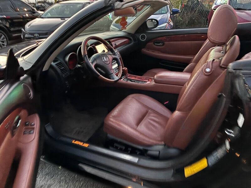 2002 Lexus SC 430