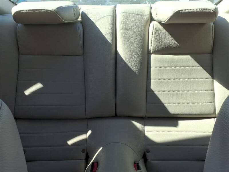 2011 Ford Mustang V6 Premium