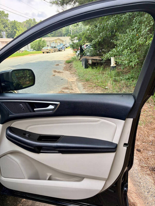 2017 Ford Edge Titanium