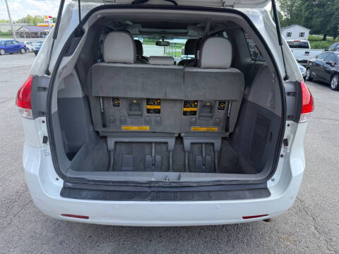2014 Toyota Sienna Limited 7-Passenger