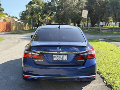 2017 Honda Accord Hybrid EX-L