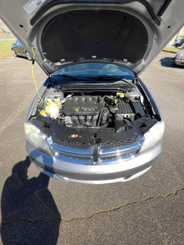 2013 Dodge Avenger SE