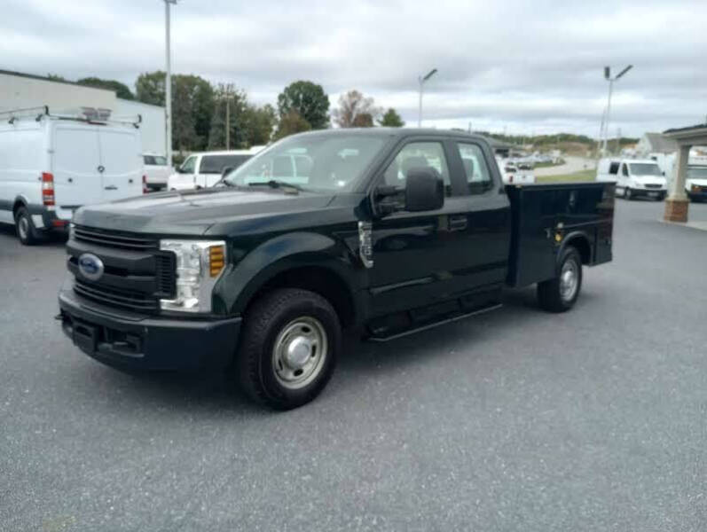 2019 Ford F-250 Super Duty XL's photo