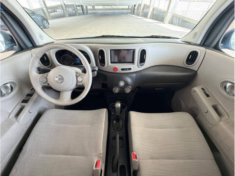 2013 Nissan cube