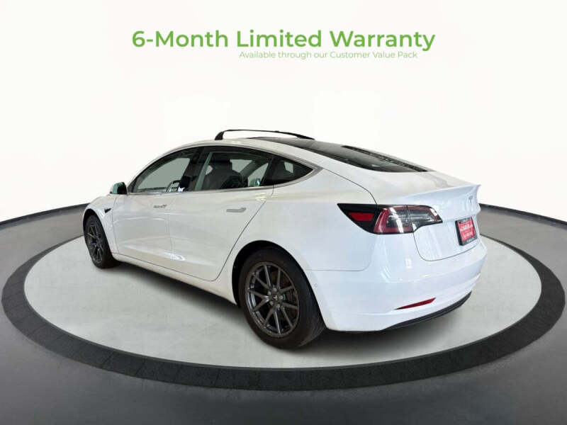 2019 Tesla Model 3 Mid Range
