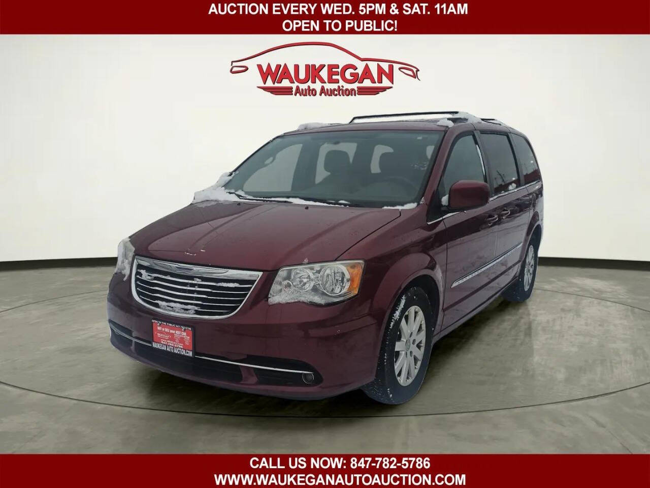 2014 Chrysler Town and Country Touring 4dr Mini Van's photo