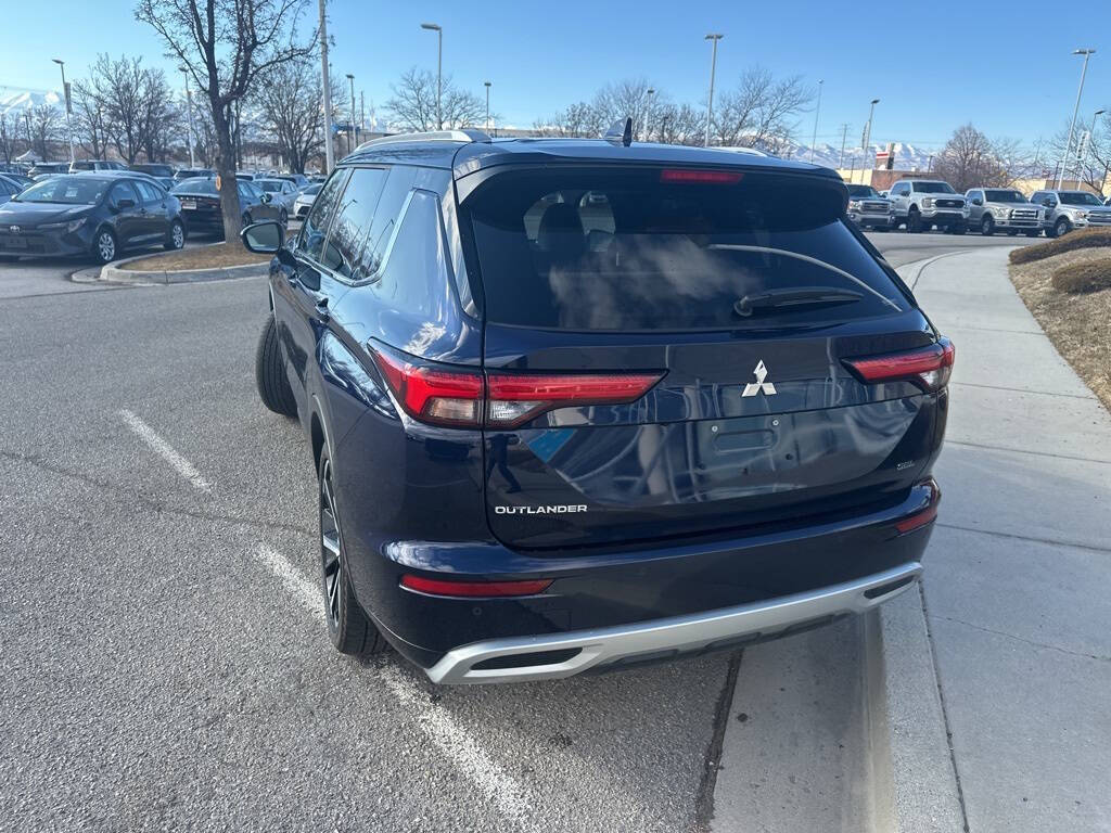 2024 Mitsubishi Outlander for sale at Axio Auto Boise in Boise, ID