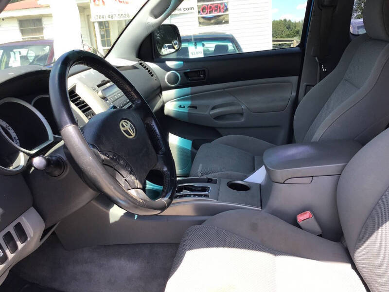 2011 Toyota Tacoma PreRunner V6