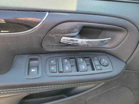 2014 Dodge Grand Caravan SE 30th Anniversary