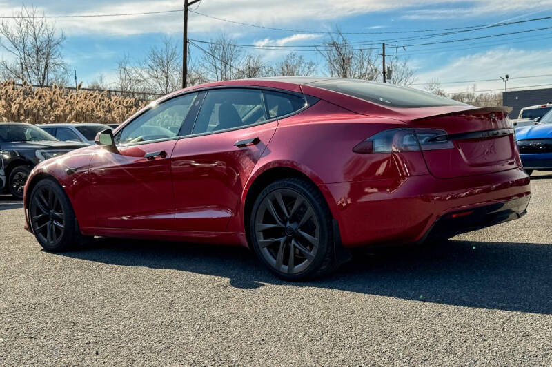 2021 Tesla Model S Plaid