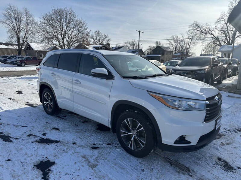 2016 Toyota Highlander XLE