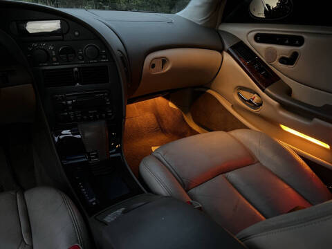 1999 Oldsmobile Aurora