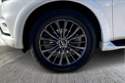 2021 Infiniti QX80 Premium Select