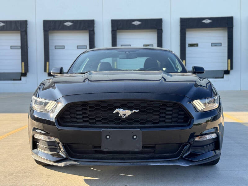 2016 Ford Mustang V6