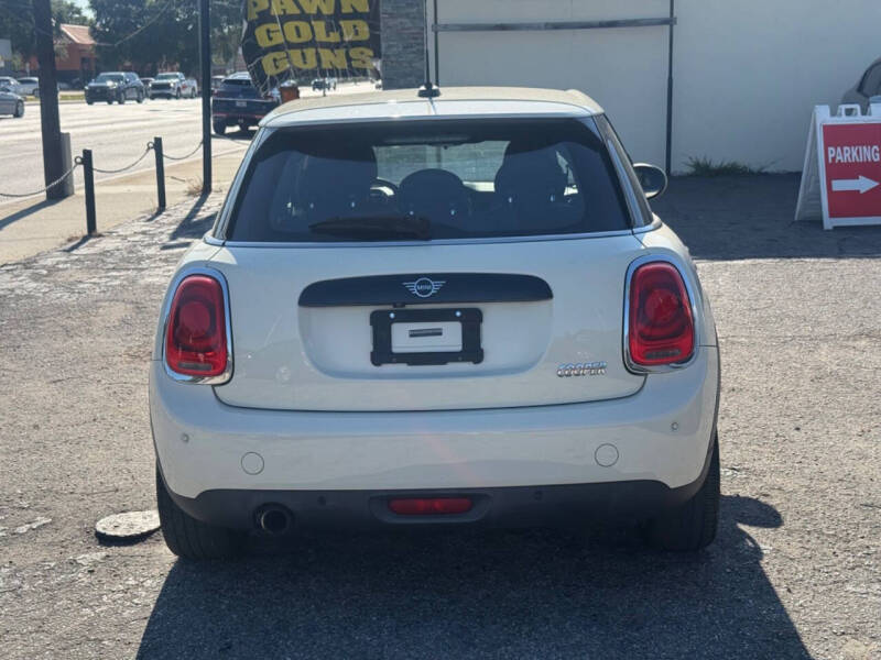 2019 MINI Hardtop 4 Door Cooper