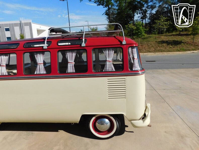 1975 Volkswagen Type 2