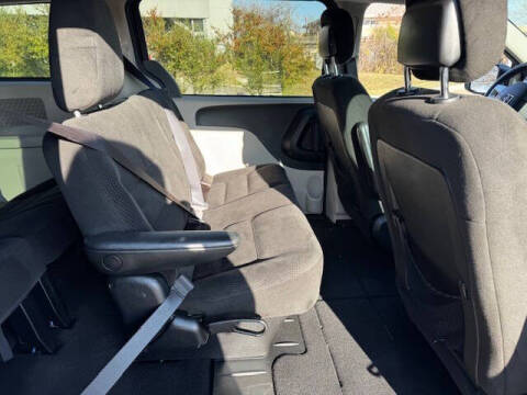 2016 Dodge Grand Caravan American Value Package