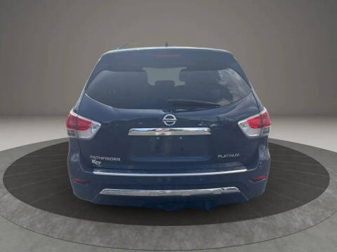 2015 Nissan Pathfinder Platinum
