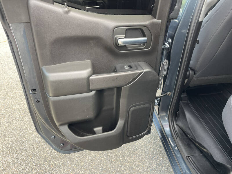 2019 GMC Sierra 1500 Base photo 21