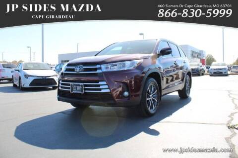 2018 Toyota Highlander for sale at Bening Mazda in Cape Girardeau MO