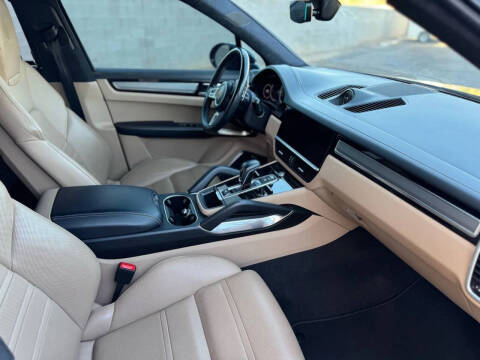 2021 Porsche Cayenne Turbo