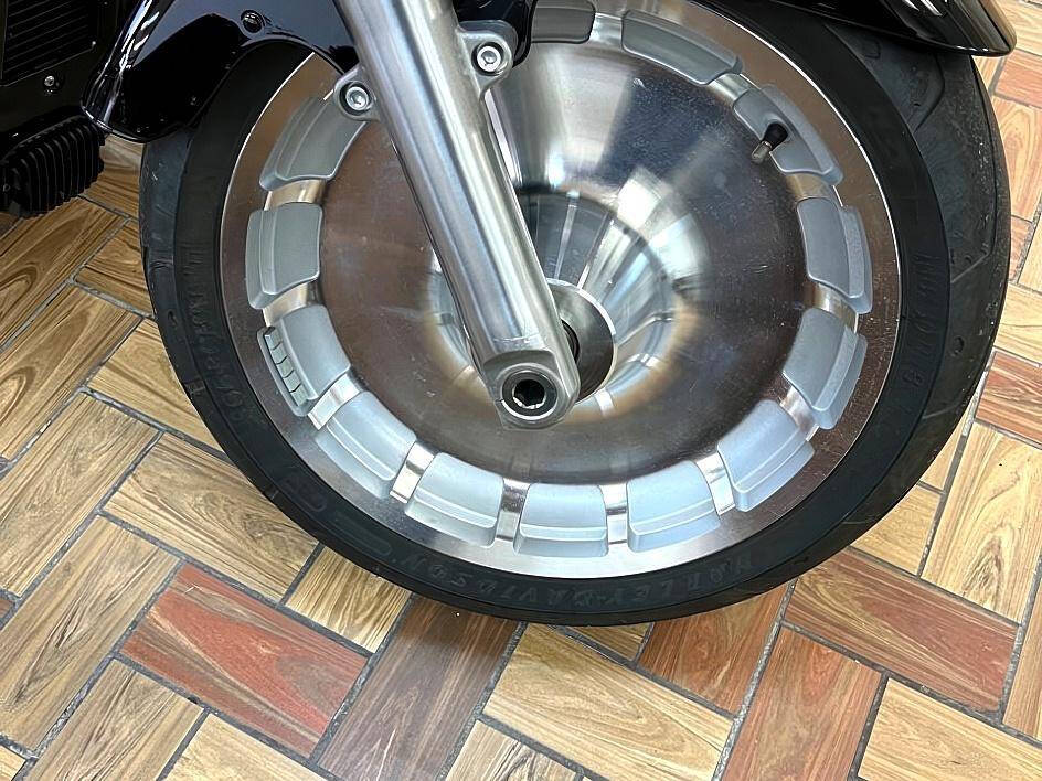 Harley-DavidsonFLFBS7