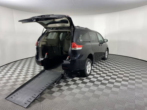 2011 Toyota Sienna for sale at AMS Vans in Tucker GA